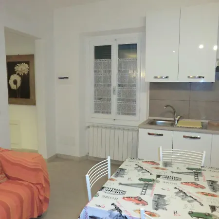 Vasco Pratolini Apartment